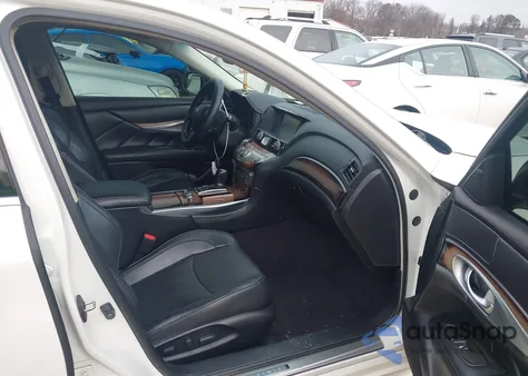 2015 Infiniti Q70L 3.7X z USA, uszkodzony, nr VIN JN1BY1PR2FM830916